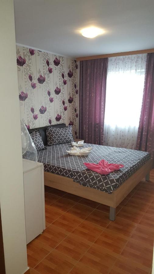 Vila Nico كوستِنيست المظهر الخارجي الصورة
