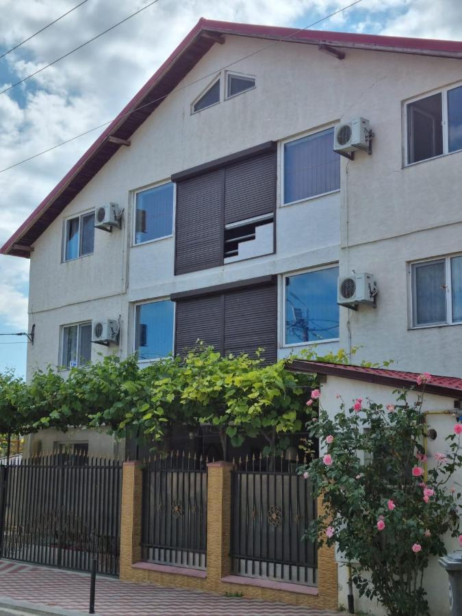 Vila Nico كوستِنيست المظهر الخارجي الصورة