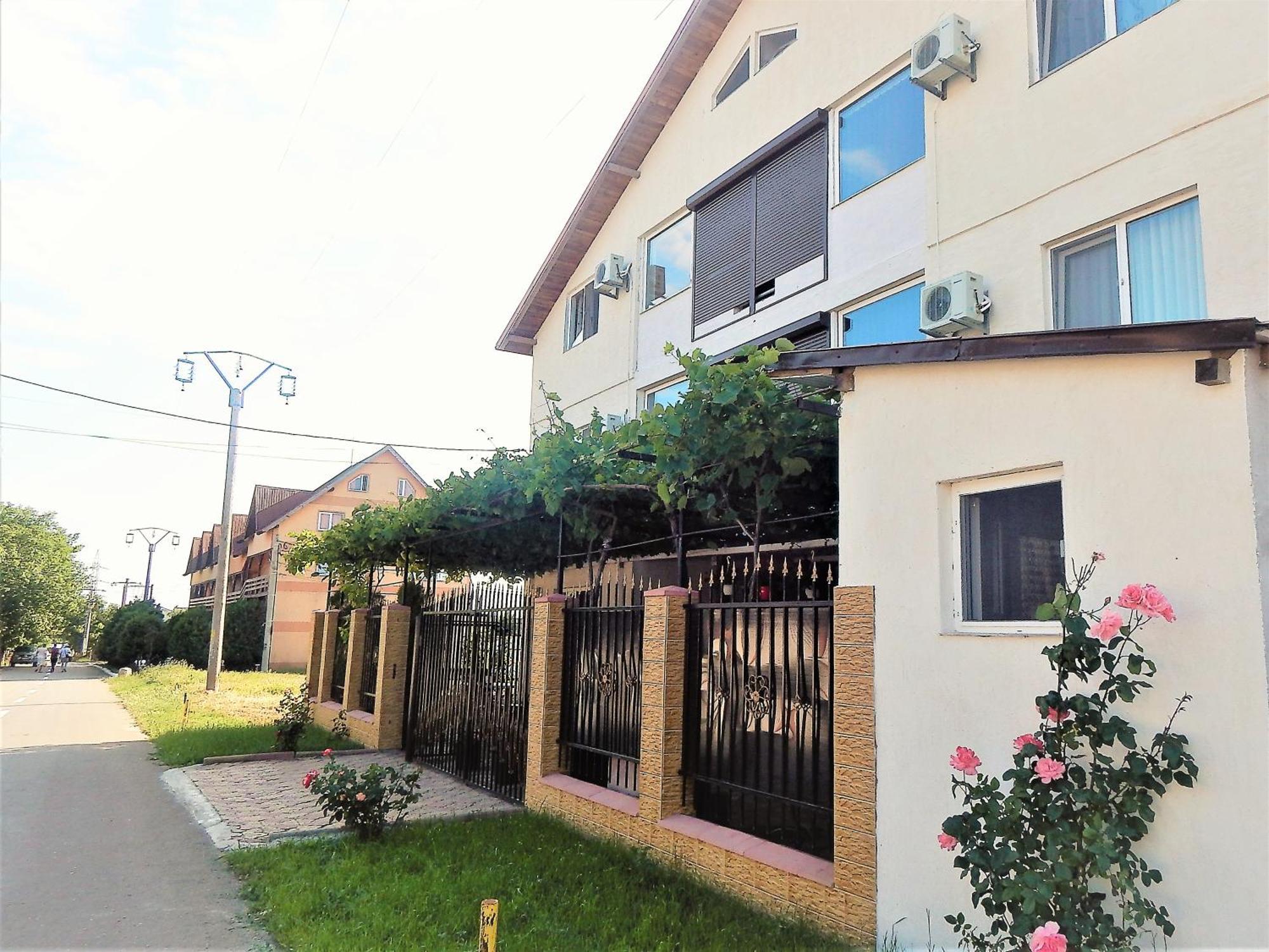 Vila Nico كوستِنيست المظهر الخارجي الصورة