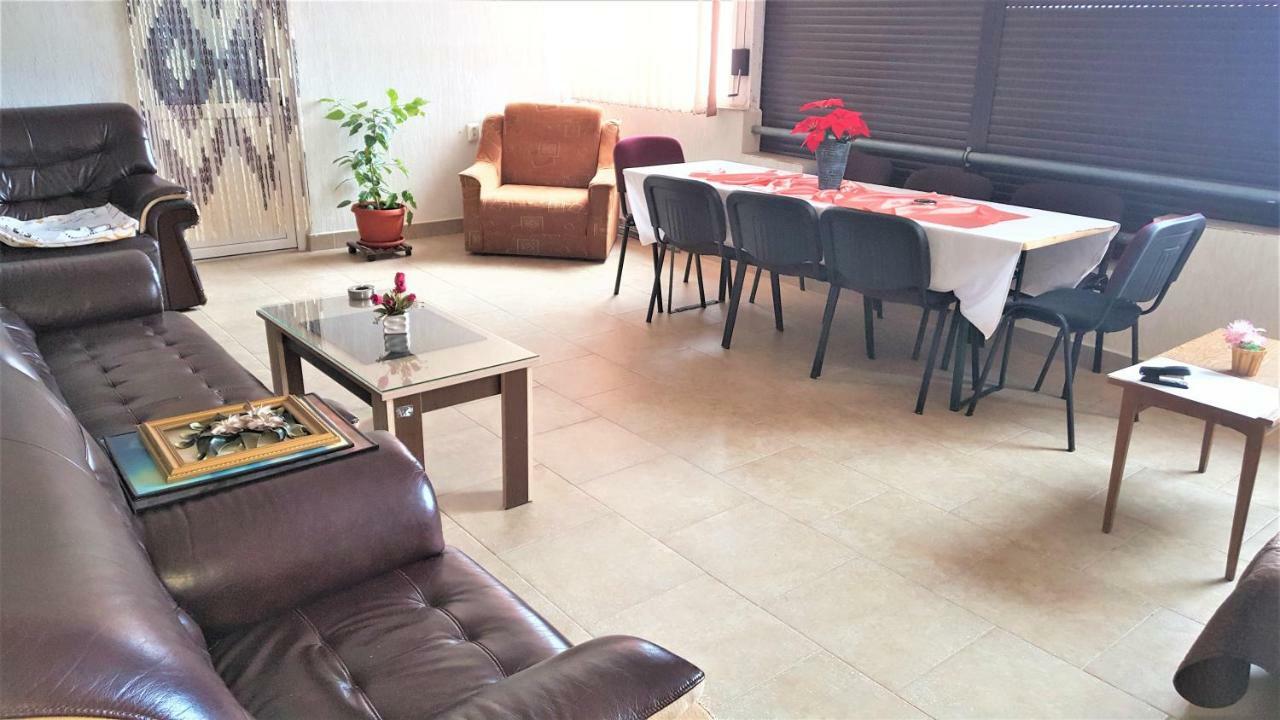 Vila Nico كوستِنيست المظهر الخارجي الصورة