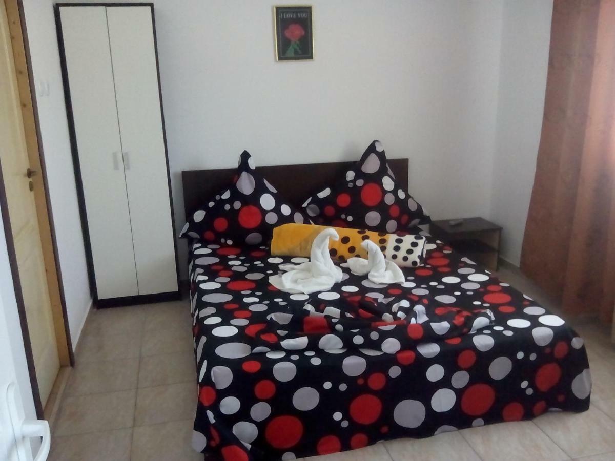 Vila Nico كوستِنيست المظهر الخارجي الصورة
