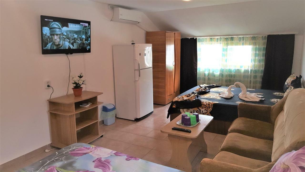 Vila Nico كوستِنيست المظهر الخارجي الصورة